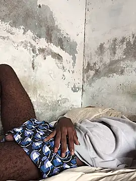 Snapshot of onewinnertee chatting on 03/14/26, 10:10 onewinnertee online show from 03/14/26, 10:10