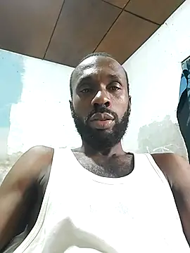 Snapshot of onewinnertee chatting on 03/25/26, 01:54 onewinnertee online show from 03/25/26, 01:54