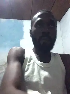 Snapshot of onewinnertee chatting on 04/01/26, 12:24 onewinnertee online show from 04/01/26, 12:24