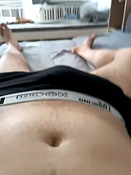 xxxvali0 online show from 03/28/26, 12:28