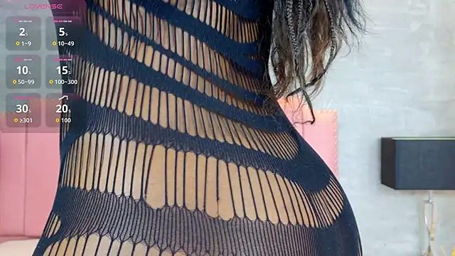 Alaia Colins online show from 05/06/26, 12:03
