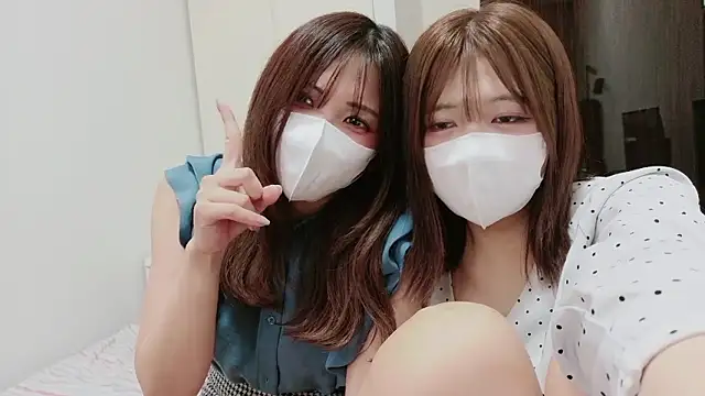 NA-KAREN-V8 online show from 06/12/26, 09:40