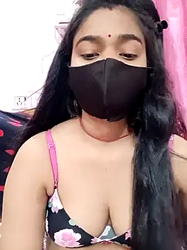 Snapshot of Simran-001 chatting on 03/12/25, 10:28 Simran-001 online show from 03/12/25, 10:28