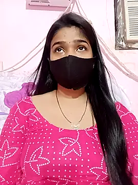 Snapshot of Simran-001 chatting on 09/09/25, 06:01 Simran-001 online show from 09/09/25, 06:01