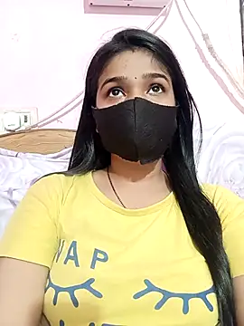 Snapshot of Simran-001 chatting on 09/16/25, 05:58 Simran-001 online show from 09/16/25, 05:58