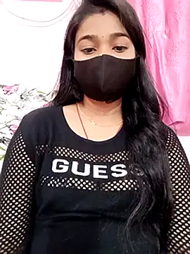 Snapshot of Simran-001 chatting on 03/09/25, 09:46 Simran-001 online show from 03/09/25, 09:46