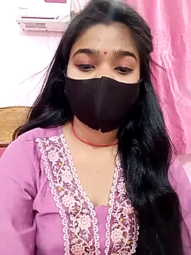 Snapshot of Simran-001 chatting on 03/22/25, 09:34 Simran-001 online show from 03/22/25, 09:34
