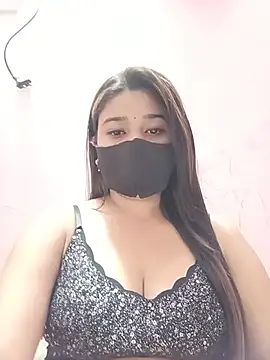 Snapshot of Simran-001 chatting on 05/12/26, 02:45 Simran-001 online show from 05/12/26, 02:45