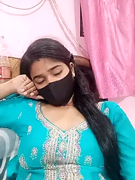 Snapshot of Simran-001 chatting on 03/16/25, 09:05 Simran-001 online show from 03/16/25, 09:05