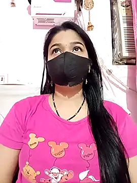 Snapshot of Simran-001 chatting on 10/27/25, 05:36 Simran-001 online show from 10/27/25, 05:36