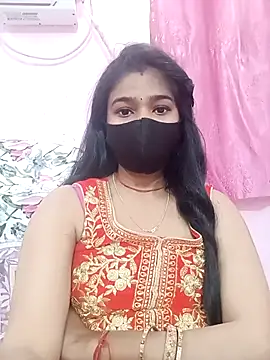 Snapshot of Simran-001 chatting on 03/08/25, 09:39 Simran-001 online show from 03/08/25, 09:39
