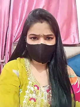 Snapshot of Simran-001 chatting on 11/17/25, 01:04 Simran-001 online show from 11/17/25, 01:04