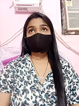 Snapshot of Simran-001 chatting on 09/13/25, 06:19 Simran-001 online show from 09/13/25, 06:19