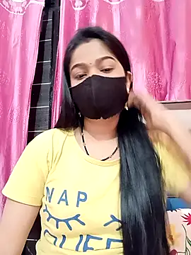 Snapshot of Simran-001 chatting on 10/29/25, 08:30 Simran-001 online show from 10/29/25, 08:30