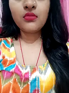 Snapshot of Simran-001 chatting on 03/22/25, 01:41 Simran-001 online show from 03/22/25, 01:41