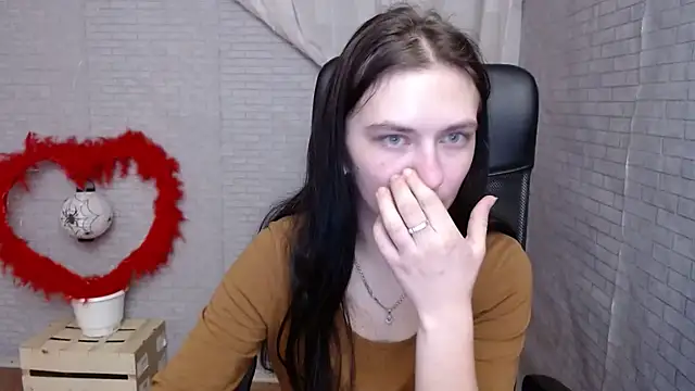 Snapshot of AmandaJi_ chatting on 03/07/25, 10:24 AmandaJi  online show from 03/07/25, 10:24