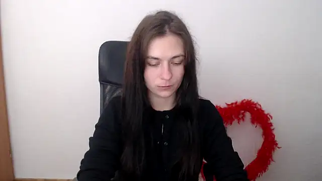 AmandaJi  online show from 10/28/25, 07:07