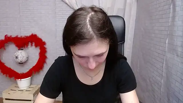 Snapshot of AmandaJi_ chatting on 02/12/25, 10:14 AmandaJi  online show from 02/12/25, 10:14