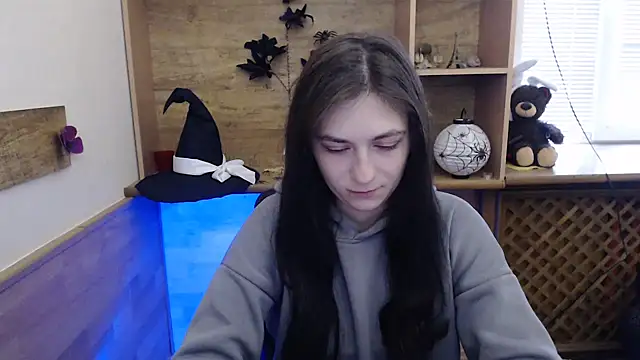 AmandaJi  online show from 11/21/25, 07:07