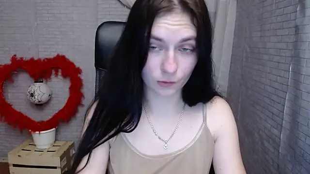 Snapshot of AmandaJi_ chatting on 02/04/25, 10:10 AmandaJi  online show from 02/04/25, 10:10
