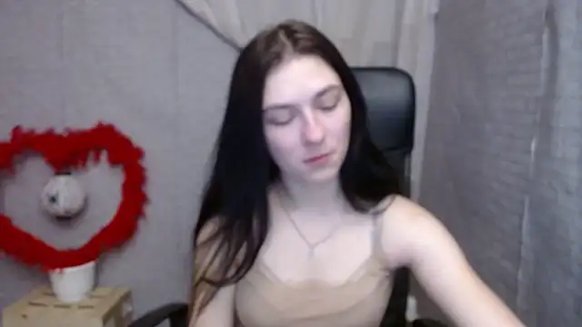 Snapshot of AmandaJi_ chatting on 02/14/25, 07:07 AmandaJi  online show from 02/14/25, 07:07