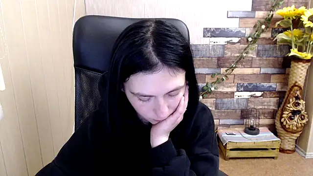 Snapshot of AmandaJi_ chatting on 03/19/25, 10:33 AmandaJi  online show from 03/19/25, 10:33