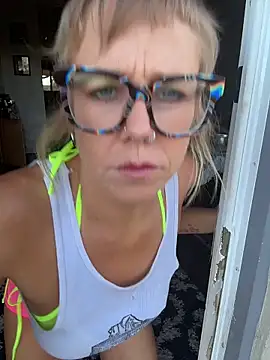 I am babydoll online show from 02/25/26, 12:11