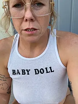 I am babydoll online show from 11/13/25, 11:19