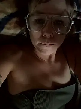 I am babydoll online show from 01/15/26, 12:03