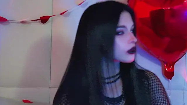 Snapshot of BeverlyMost chatting on 02/10/26, 06:51 BeverlyMost online show from 02/10/26, 06:51