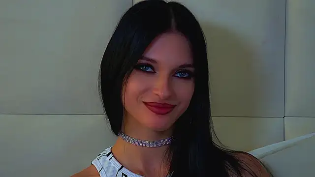 Snapshot of BeverlyMost chatting on 07/20/26, 10:39 BeverlyMost online show from 07/20/26, 10:39