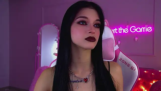 BeverlyMost online show from 12/03/25, 06:29