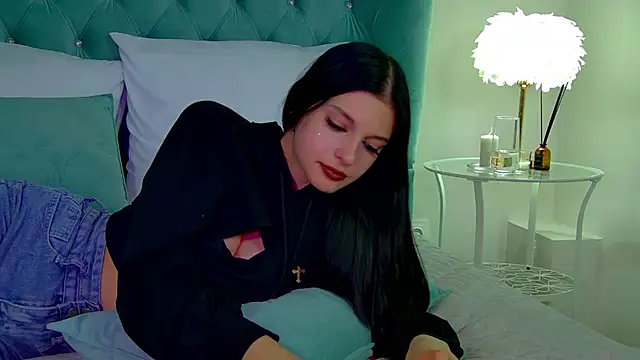 BeverlyMost online show from 02/04/25, 01:16