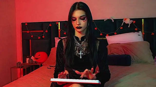 BeverlyMost online show from 10/29/25, 06:29