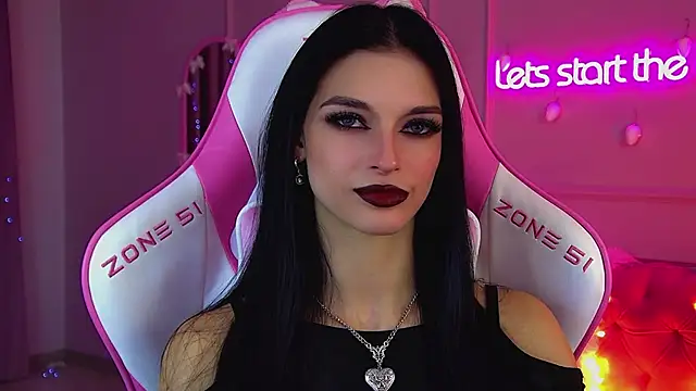 BeverlyMost online show from 12/20/25, 06:38