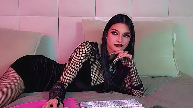 BeverlyMost online show from 11/18/25, 06:11