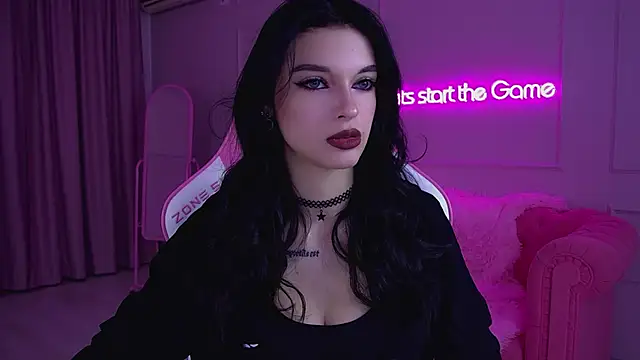 BeverlyMost online show from 03/19/25, 06:34