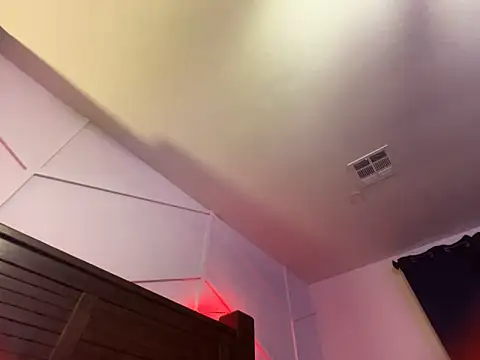 krash n babi online show from 06/20/26, 12:32