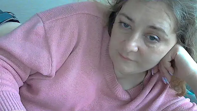 WriterInna44 online show from 02/28/25, 10:41