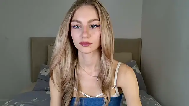 GabriellaOlsen online show from 11/01/25, 01:38