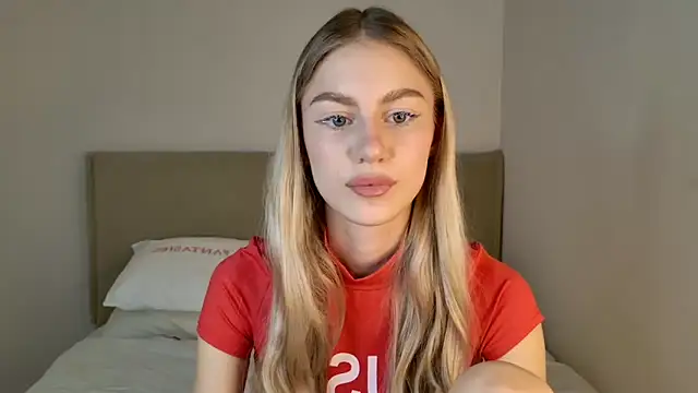 GabriellaOlsen online show from 11/06/25, 01:04