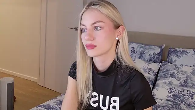 GabriellaOlsen online show from 12/05/25, 02:48