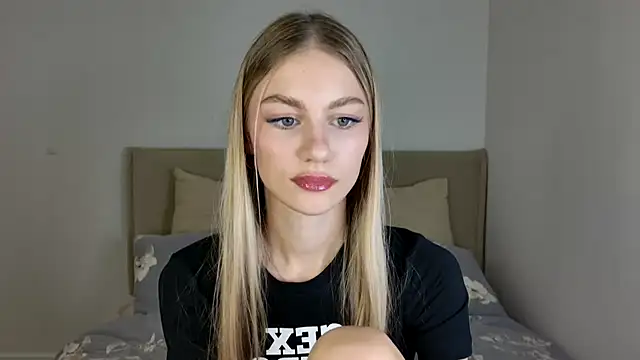 GabriellaOlsen online show from 10/29/25, 11:09