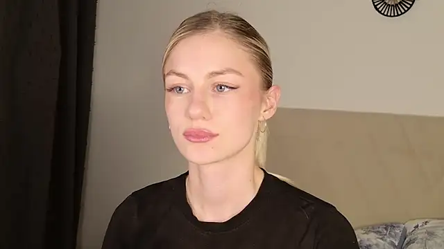 GabriellaOlsen online show from 02/16/26, 06:17