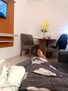 Snapshot of Trixboy201 chatting on 02/21/25, 02:06 Trixboy201 online show from 02/21/25, 02:06