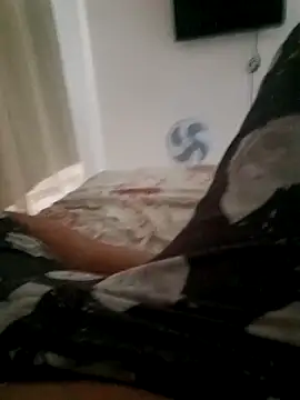 Snapshot of Trixboy201 chatting on 11/01/25, 08:52 Trixboy201 online show from 11/01/25, 08:52