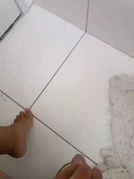 Snapshot of Trixboy201 chatting on 10/29/25, 08:46 Trixboy201 online show from 10/29/25, 08:46