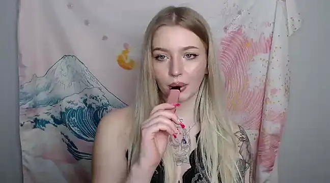 DelightCamila online show from 02/12/25, 01:30