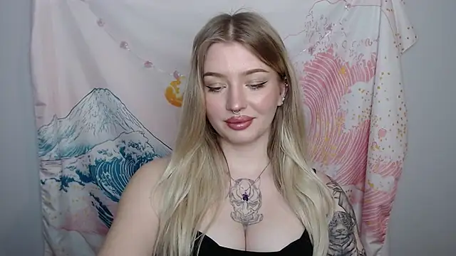 DelightCamila online show from 02/10/25, 09:47