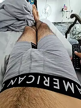 Snapshot of j0nathan00 chatting on 03/17/25, 01:18 j0nathan00 online show from 03/17/25, 01:18